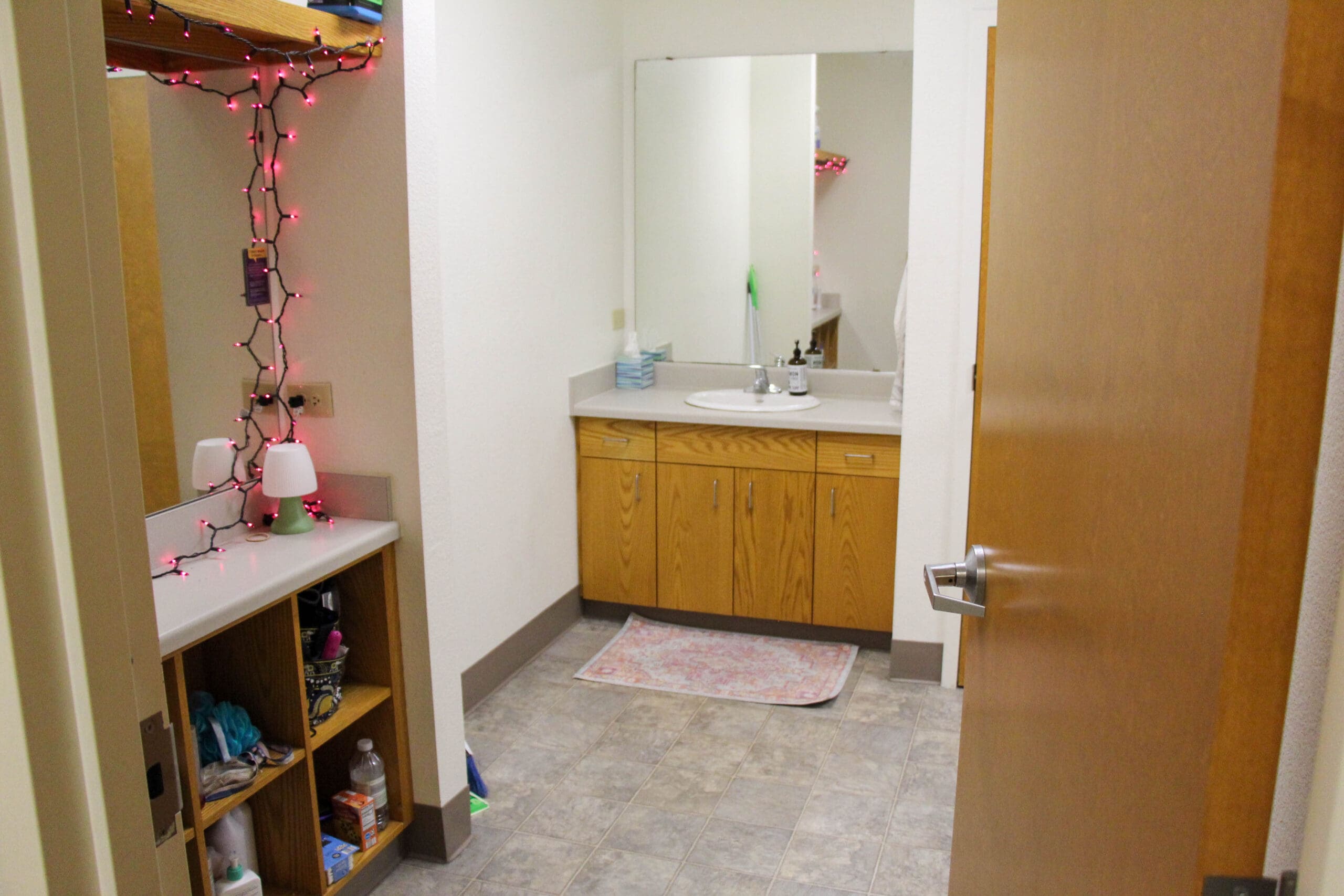 Wylie Hall suite shared bathroom